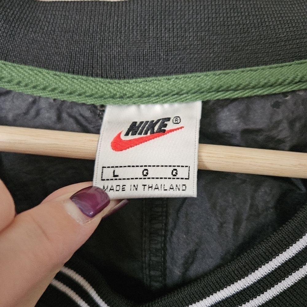 Vintage Nike Black Pullover Windbreaker Large - Picture 6 of 9